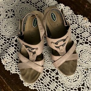 Dr Scholl’s heels